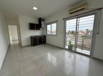 Departamento de 2 ambientes, Ituzaingó · Departamento 2 Ambientes en Alquiler en Ituzaingó Norte!