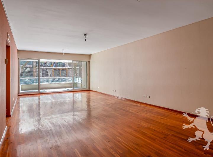 Departamento · 160m² · 4 Ambientes · 1 Cochera