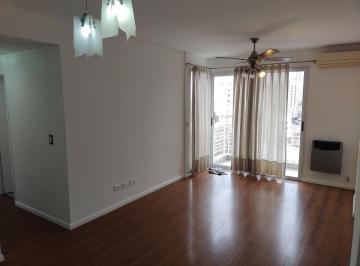 Departamento · 43m² · 2 Ambientes · 1 Cochera · Departamento en Saenz 200