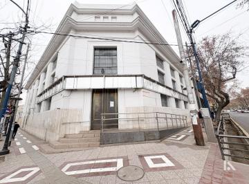Edificio · 875m² · Edificio Comercial en Venta en Godoy Cruz
