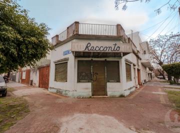 Casa · 78m² · 3 Ambientes · 1 Cochera · Casa de Tres Ambientes en Venta con Local! en Villa Raffo