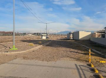 Terreno · 320m² · Ampros IX Lote en Venta 320 m Maipu