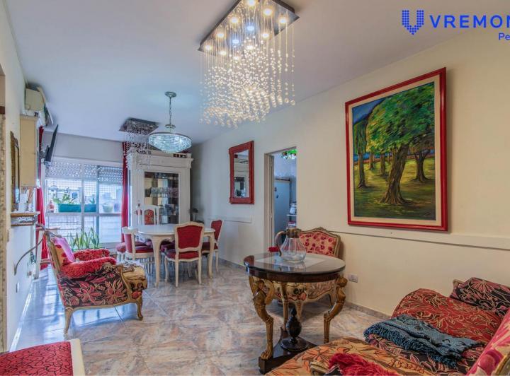 Departamento · 75m² · 4 Ambientes