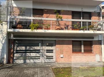 PH · 130m² · 4 Ambientes · 1 Cochera · Venta de PH 4 Ambientes en Ramos Mejia Sur - Acepta Permuta - Apto Credito
