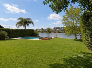 Casa · 240m² · 7 Ambientes · 4 Cocheras · Venta Casa - La Comarca - a La Laguna - 4 Dorm Jardin y Pileta