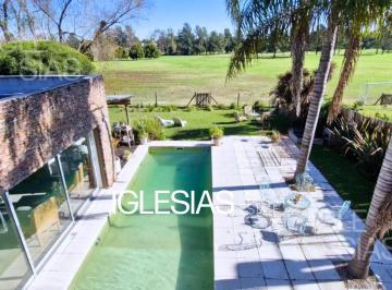 Casa · 280m² · 6 Ambientes · 5 Cocheras · Casa en Venta en San Isidro Labrador, Villanueva