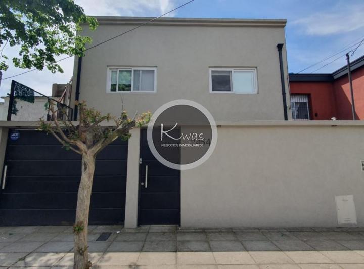 Casa · 189m² · 4 Ambientes · 1 Cochera