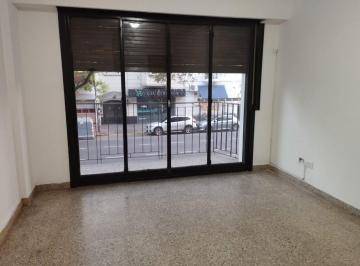 Departamento · 64m² · 3 Ambientes · Alquiler Departamento 3 Ambientes con Patio