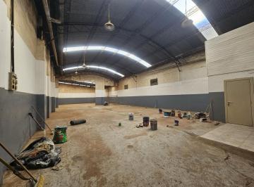 Bodega-Galpón · 403m² · 3 Ambientes · 4 Cocheras · Alquiler Comercial Galpon Altura Oficinas Trifasico Industrial Don Torcuato
