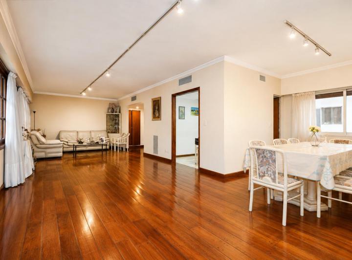 Departamento · 162m² · 4 Ambientes · 2 Cocheras