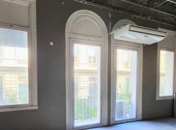 PH · 130m² · 4 Ambientes · Alquiler PH Comercial 130 m² Barrio Norte
