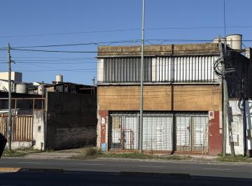 Bodega-Galpón · 329m² · 3 Ambientes · 2 Cocheras · Local y Galpón en Venta en Villa Jose León Suarez