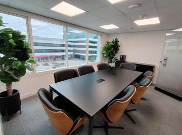 Oficina comercial · 53m² · 1 Cochera · Alquiler Oficina Wtc Equipada y Garage