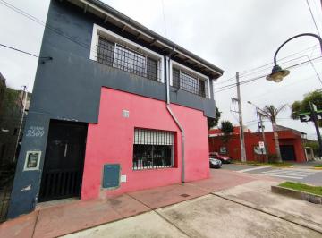 Local comercial · 246m² · 6 Ambientes · 1 Cochera · Local Esquina Mas Galpón y Departamento 3 Ambientes Ideal Inversion en San Fernando Gba Norte