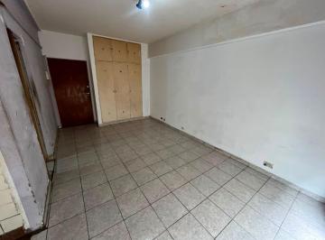 Departamento de 1 ambiente, Liniers · Departamento de 1 Ambiente Amplio Muy Bien Ubicado