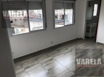 Departamento · 22m² · 1 Ambiente · Departamento en Venta en Almagro, Rawson 200 Piso 3° por Escalera Muy Luminoso! Bajas Expensas.