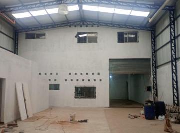 Bodega-Galpón , Hurlingham · Galpón de 600 m en Villa Tesei