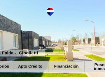 Casa · 58m² · 3 Ambientes · 1 Cochera · Venta Casa 2 Dorm. La Falda Etapa II, Cipolletti