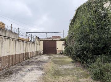 DES-DES-325_2 · Excelente Lote en Venta 8,40x35 m Villa Lugano - Usab2