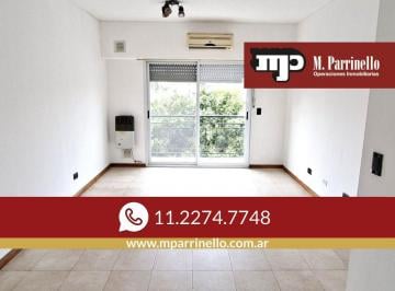 Departamento · 39m² · 2 Ambientes · 1 Cochera · Departamento de 2 Ambientes Muy Luminoso en Florida - en Alquiler