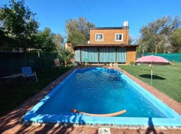 Casa · 110m² · 5 Ambientes · 2 Cocheras · Casa en Venta Villa La Ribera Andino 3 Dorm.