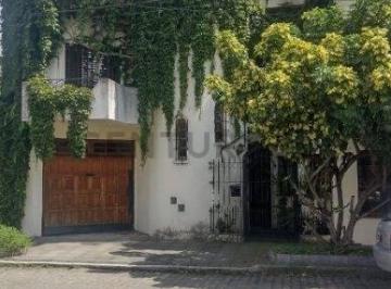 PH · 140m² · 5 Ambientes · 1 Cochera · Venta PH Tipo Casa 3 Dorm Cochera Villa Sarmiento