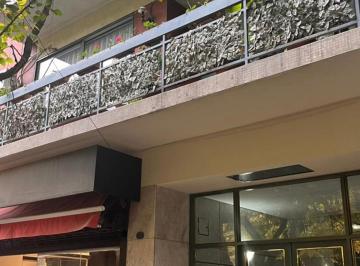 Departamento · 144m² · 5 Ambientes · Alquiler de Semipiso en Peatonal 3 Dormi. 2 Baños