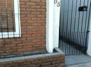 Local comercial de 3 ambientes, Esteban Echeverría · Casa de 3 Ambientes con Local Comercial Independiente a La Venta