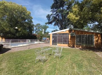 Quinta vacacional · 500m² · 5 Ambientes · 2 Cocheras · Quinta Venta 5 Ambientes Paso del Rey Sum Quincho Piscina Parque