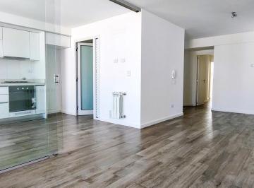 Departamento · 82m² · 4 Ambientes · Alquiler Departamento 2 Dorm. con Cochera - 2 Baños. Amenities.