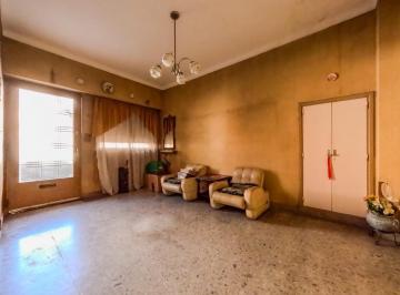 PH · 75m² · 3 Ambientes · PH en Planta Baja 3 Amb Escritorio y Patio | a Reciclar, Sin Expensas