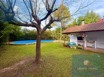 Casa · 595m² · 3 Ambientes · 2 Cocheras · Casa en Alquiler en Canning (E. Echeverria) con Pileta