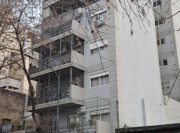 Departamento de 1 ambiente, Caballito · Monoambiente con Patio y Balcón