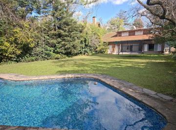 Casa · 412m² · 6 Ambientes · 3 Cocheras · Casa en Venta en San Isidro de 4 Dorm.