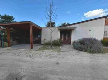 Casa · 84m² · 1 Dormitorio · 1 Cochera · Casa en Venta Barrio Cerrado Ostende