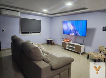 Quinta vacacional · 220m² · 5 Ambientes · Quinta en Venta - 4 Dorm. 1 Baño - 1275 m - Escobar