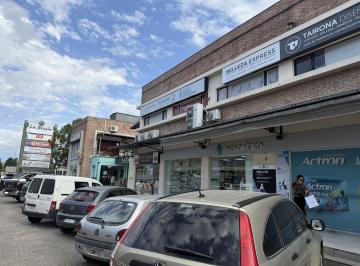 Local comercial · 125m² · Local Comercial en Venta en El Centro Comercial La Escala!