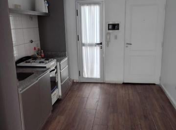 Departamento · 47m² · 2 Ambientes · Alquiler de Departamento de Dos Amb Berazategui