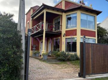 Foto1 · Casa en Alquiler La Barra, 3 Dorm y Dependencia de Servicio.