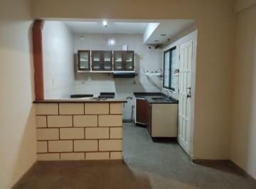 Departamento de 4 ambientes, Resistencia · Alquilo Departamento