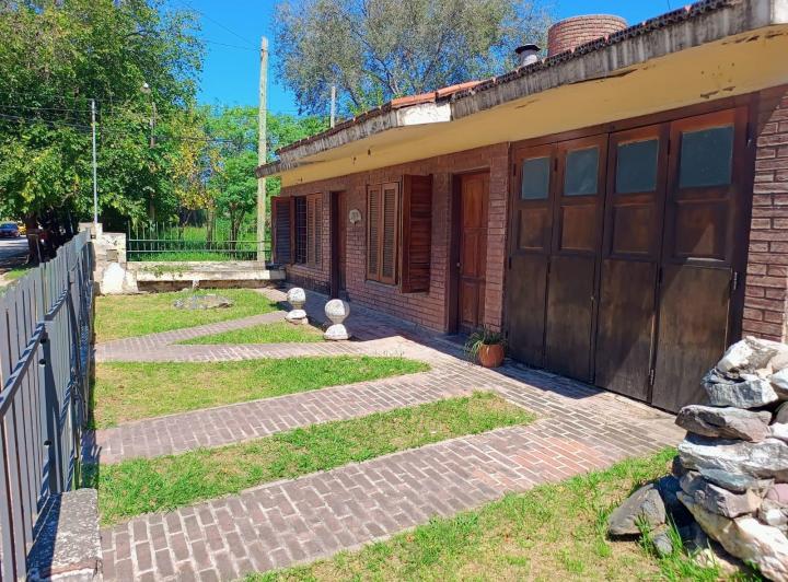 Casa · 120m² · 7 Ambientes · 1 Cochera