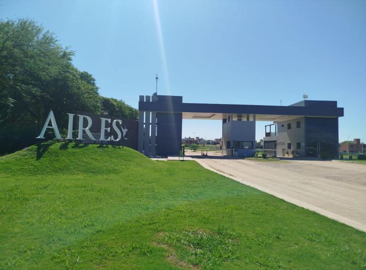 Terreno · 476m²