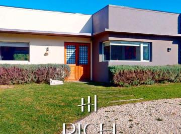 RIH-RIH-642_2 · Casa en Venta en Costa Esmeralda - Barrio Ecuestre Oportunidad