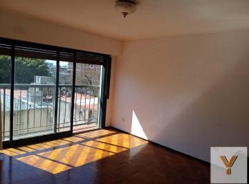 Departamento · 70m² · 3 Ambientes · Departamento en Alquiler - 2 Dorm. 1 Baño - 70 m - Villa Urquiza