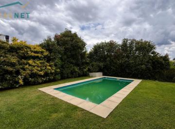 Casa · 124m² · 5 Ambientes · 4 Cocheras · Casa en San Eduardo