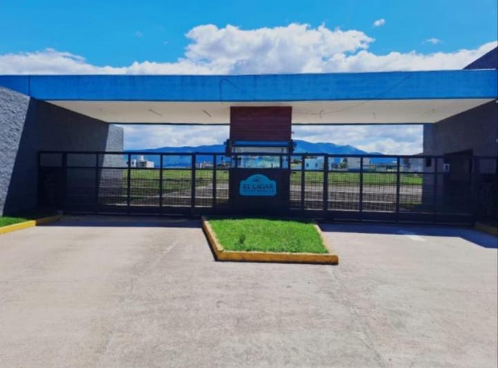 Terreno · 562m²