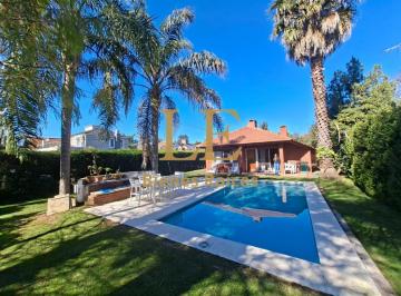 Casa · 180m² · 4 Ambientes · 3 Cocheras · Venta Casa El Nautico Escobar