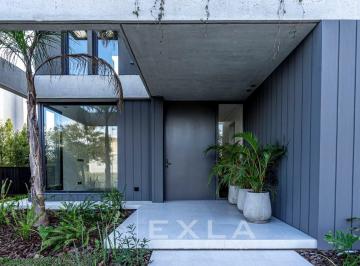 Casa · 270m² · 6 Ambientes · 2 Cocheras · Casa a Estrenar en Castaños – Hormigón Visto, Grandes Ventanales y Terminaciones Premium