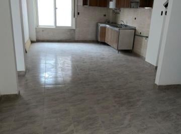 Departamento de 3 ambientes, Quilmes · Tres Ambientes en Alquiler