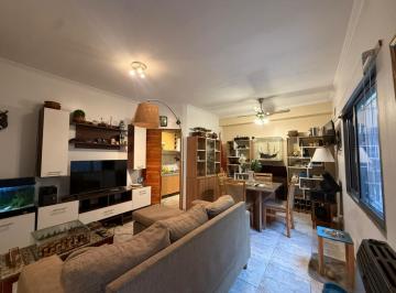 PH · 60m² · 3 Ambientes · 1 Cochera · PH Tres Ambientes Cochera a La Venta en Villa Dominico Avellaneda Apto Credito